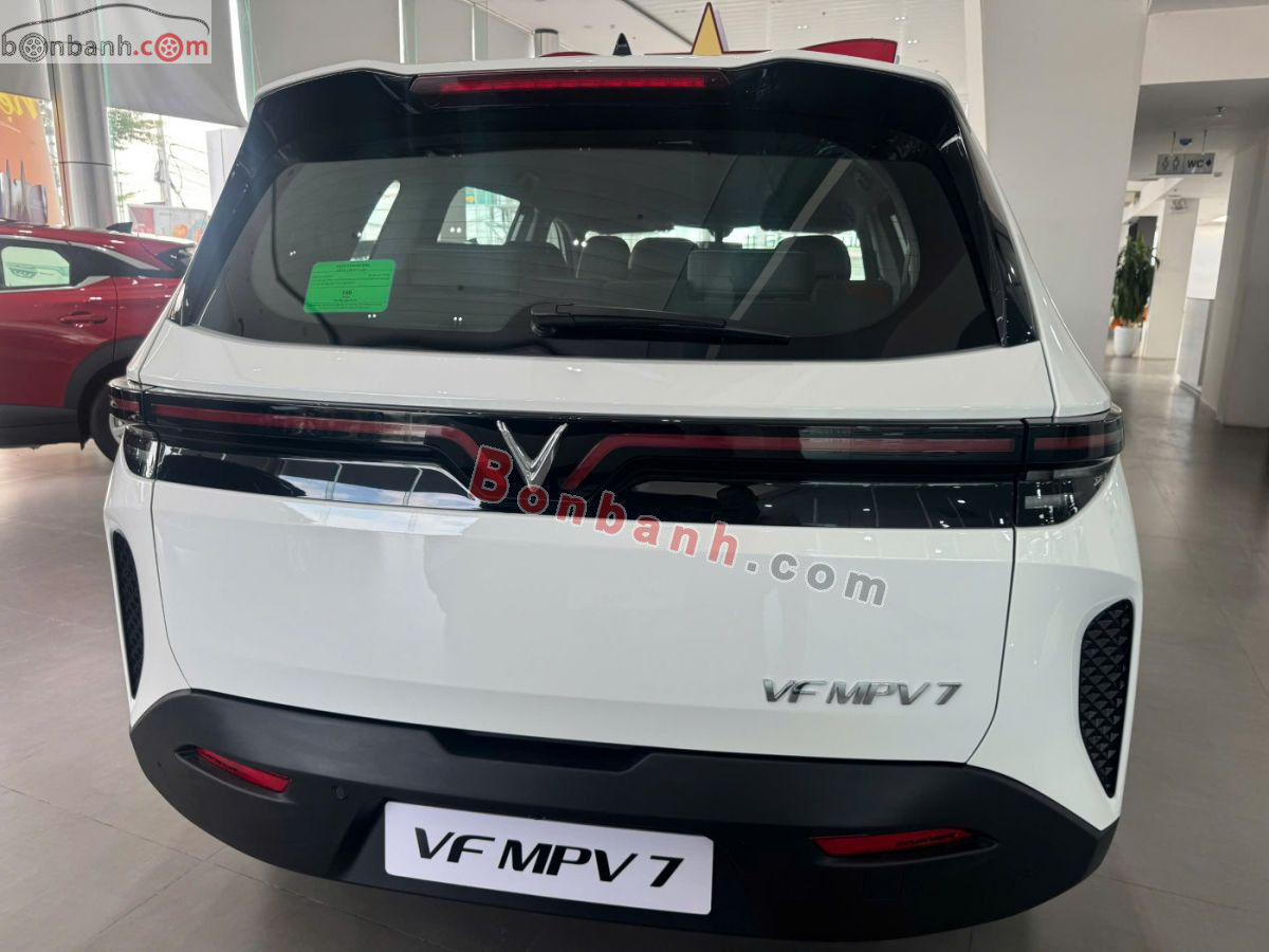 VinFast VF MPV 7 AT 2026 - 715 Triệu 4