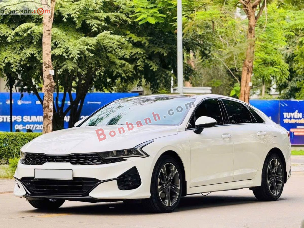 Kia K5 Premium 2.0 AT 2022 - 665 Triệu 2
