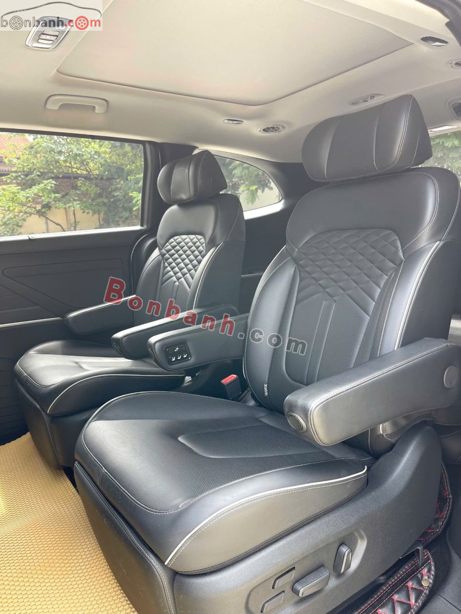 Hyundai Custin Cao Cấp 2.0T 2023 - 755 Triệu 6