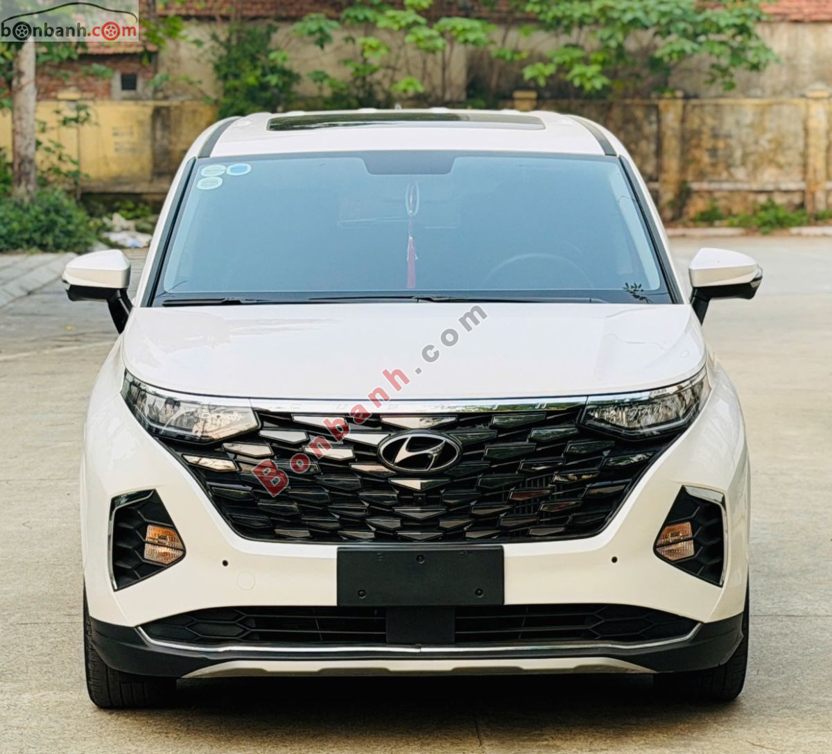 Hyundai Custin Đặc Biệt 1.5T 2024 - 779 Triệu