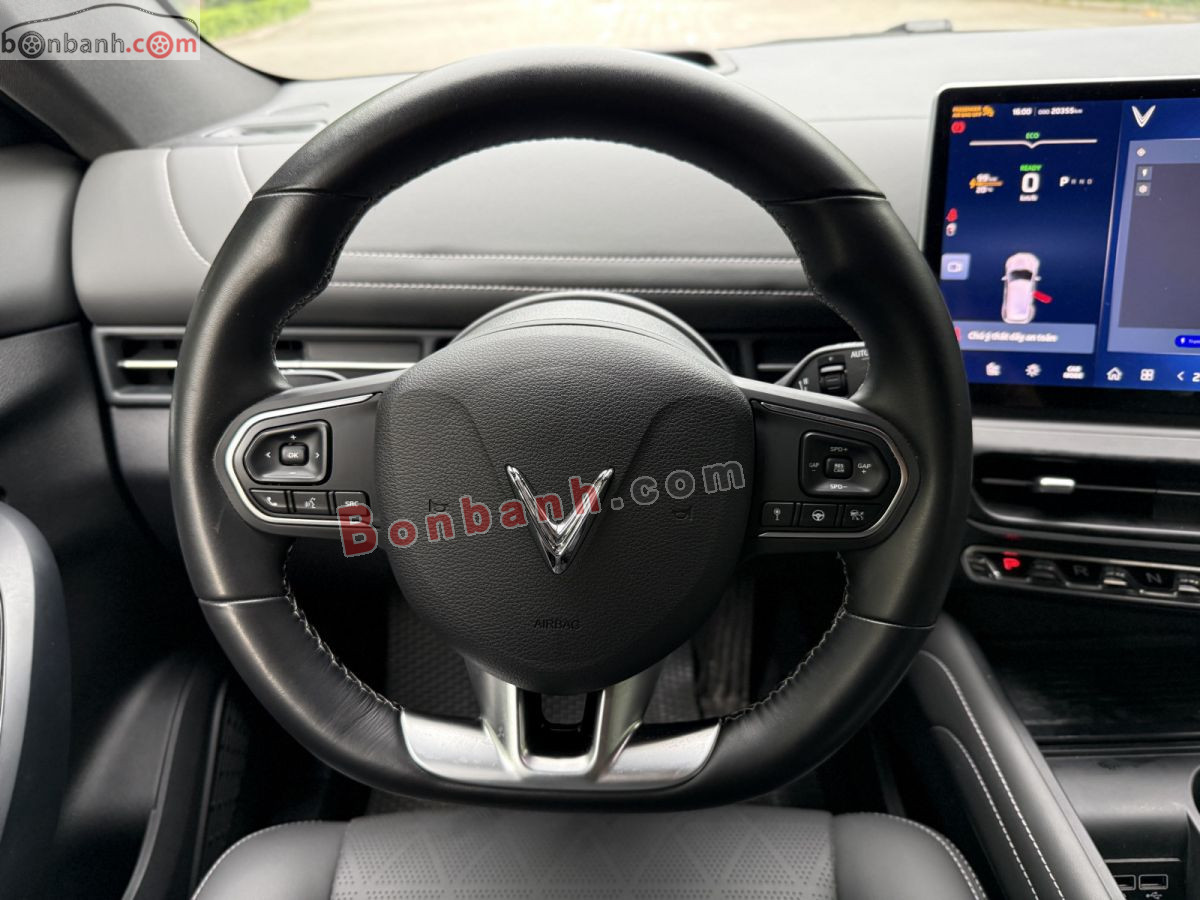 VinFast VF7 Plus AWD 2025 - 775 Triệu 9