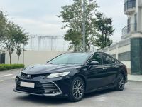 Bán xe Toyota Camry 2023 2.0Q giá 1 Tỷ 150 Triệu - Bình Dương