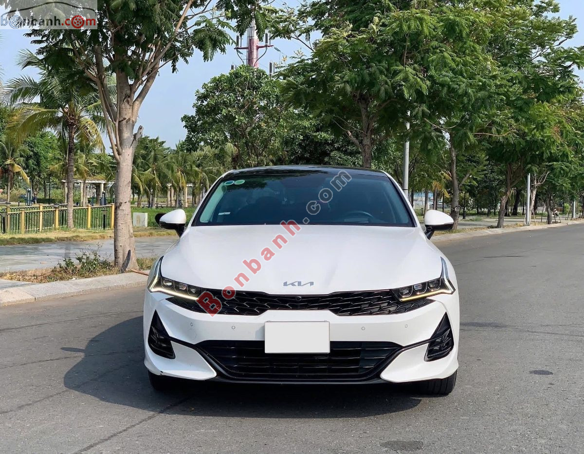 Kia K5 Premium 2.0 AT 2022 - 665 Triệu 2