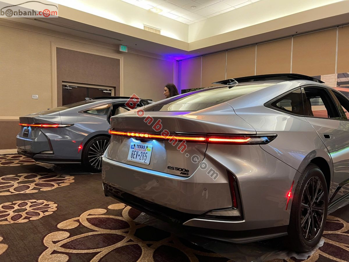 Lexus ES 500e 2026 - 3 Tỷ 6