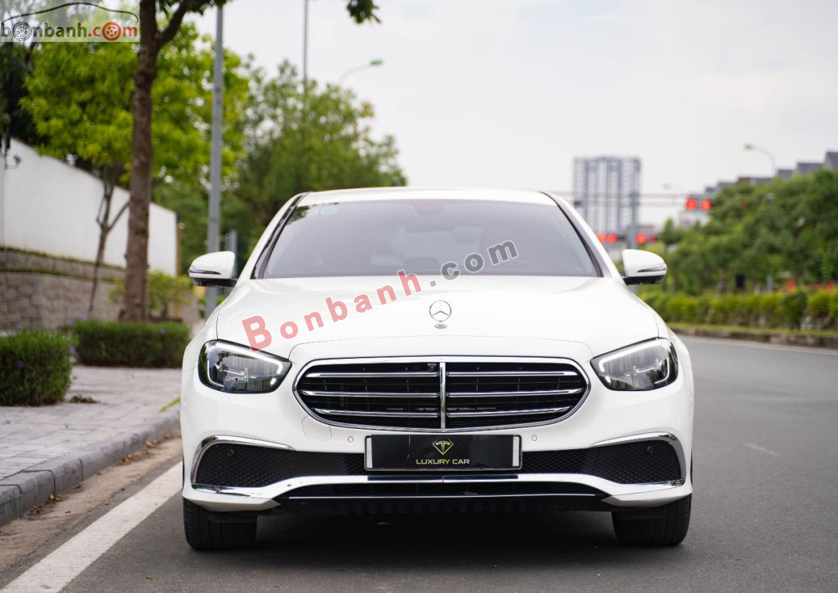 Mercedes Benz E class E200 Exclusive 2022 - 1 Tỷ 479 Triệu