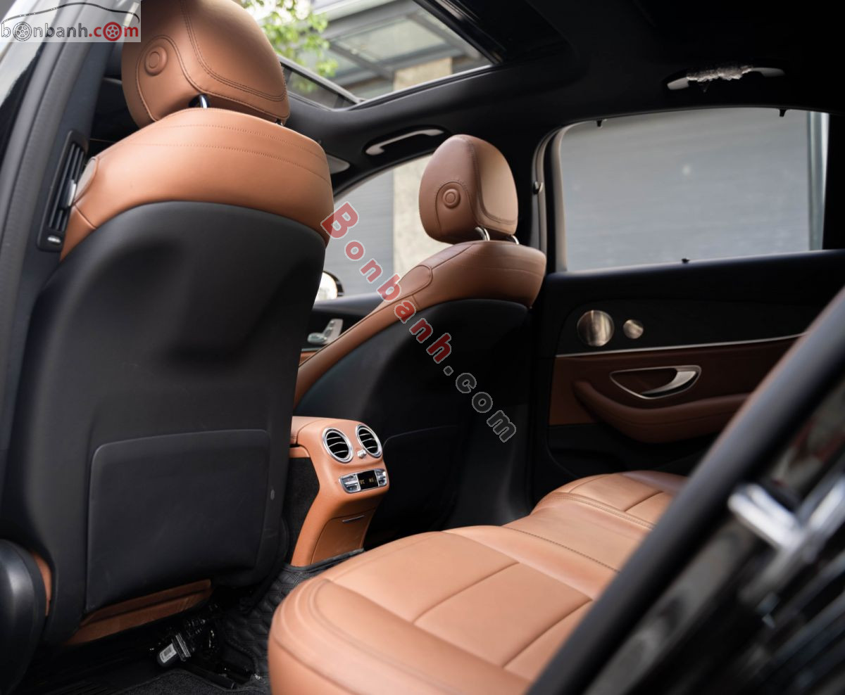 Mercedes Benz E class E300 AMG 2023 - 2 Tỷ 99 Triệu 6