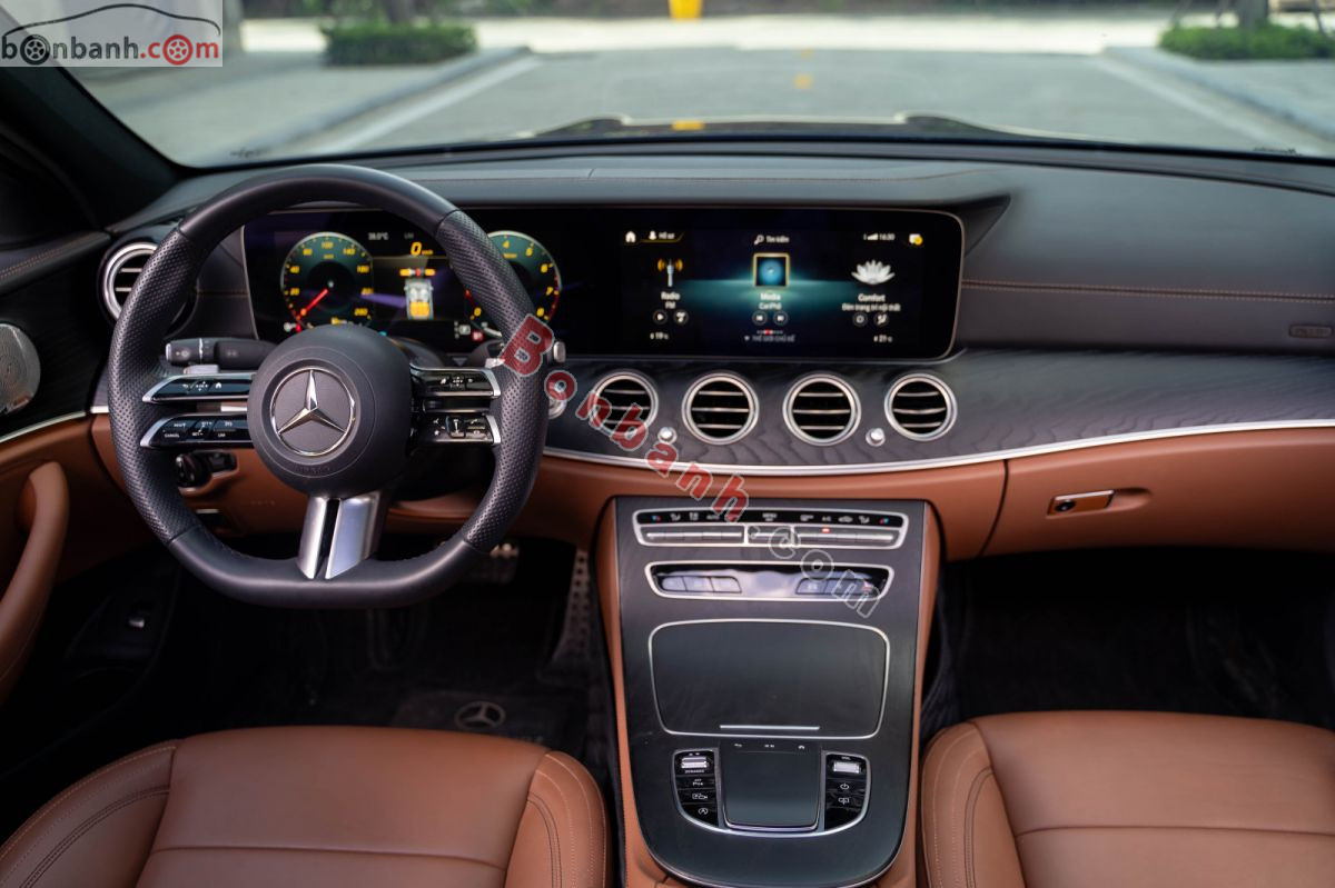 Mercedes Benz E class E300 AMG 2023 - 2 Tỷ 99 Triệu 9