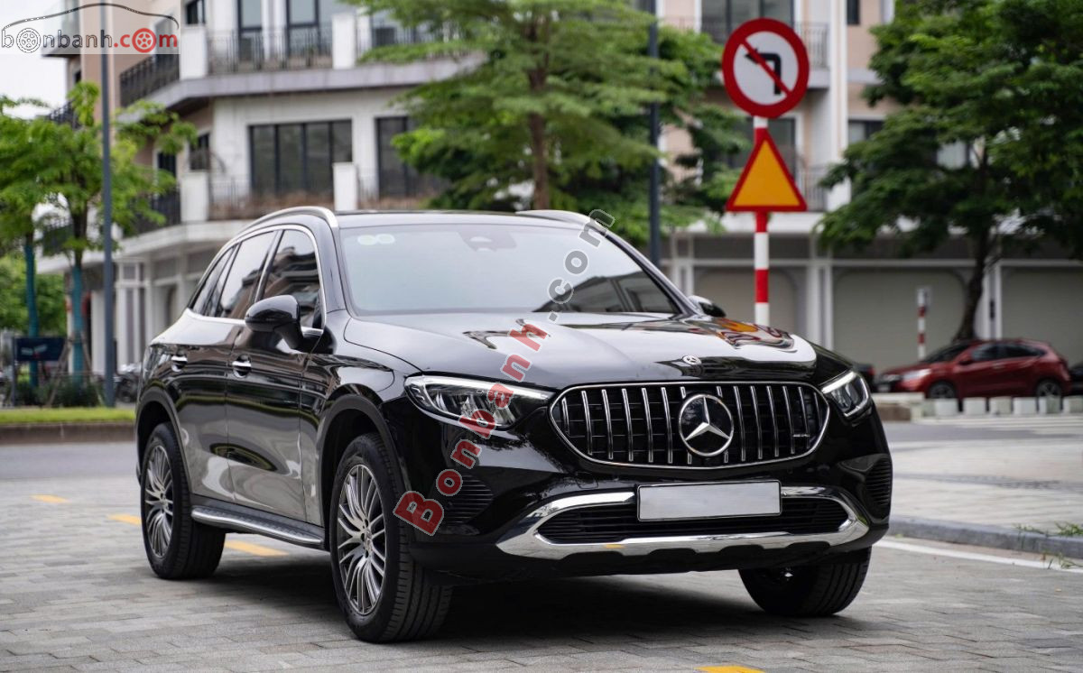 Mercedes Benz GLC 200 4Matic 2025 - 1 Tỷ 979 Triệu