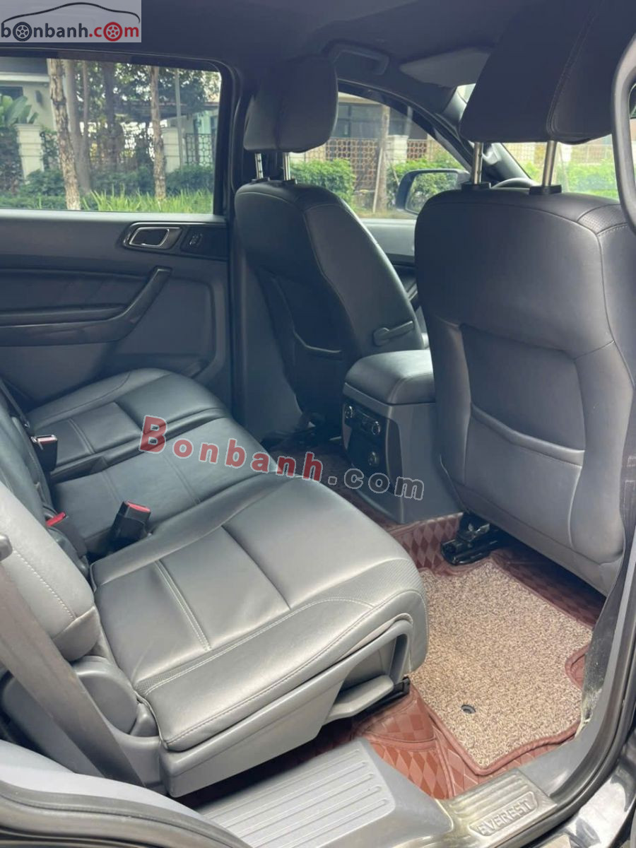 Ford Everest Titanium 2.2L 4x2 AT 2016 - 630 Triệu 9
