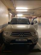 Bán xe Mitsubishi Pajero Sport 2015 G 4x2 AT giá 400 Triệu - Hà Nội