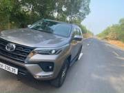 Bán xe Toyota Fortuner 2020 2.4G 4x2 AT giá 885 Triệu - Bình Dương