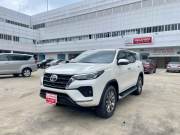 Bán xe Toyota Fortuner 2021 2.7V 4x2 AT giá 960 Triệu - TP HCM