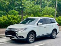 Bán xe Mitsubishi Outlander 2019 2.0 CVT giá 588 Triệu - Hà Nội