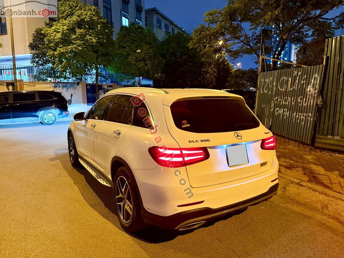 Mercedes Benz GLC 300 4Matic 2018 - 990 Triệu 3