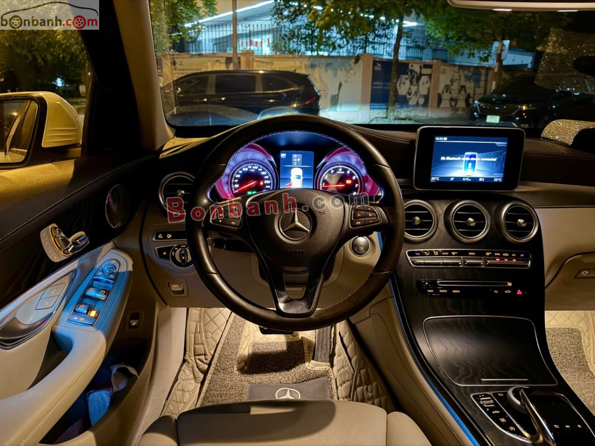 Mercedes Benz GLC 300 4Matic 2018 - 990 Triệu 10