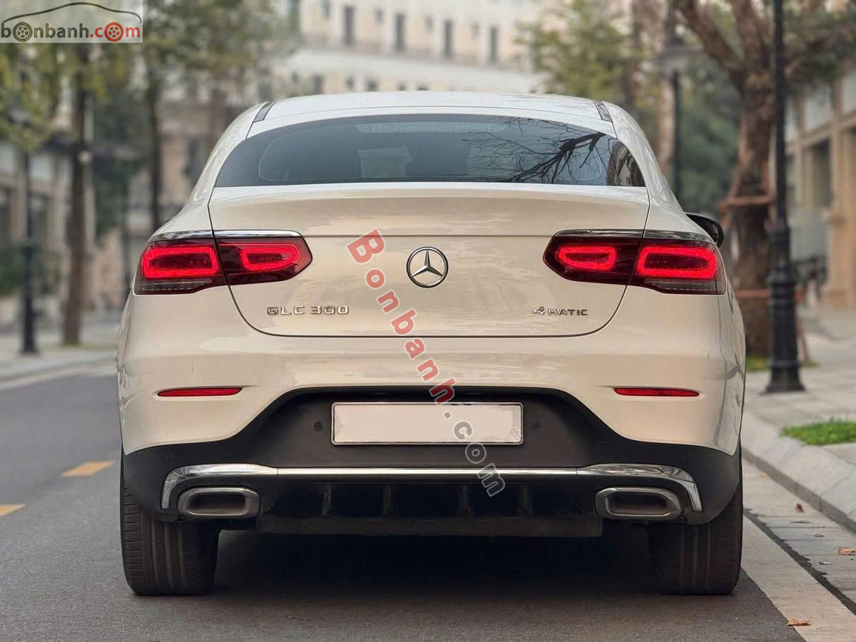 Mercedes Benz GLC 300 4Matic Coupe 2021 - 1 Tỷ 950 Triệu 4