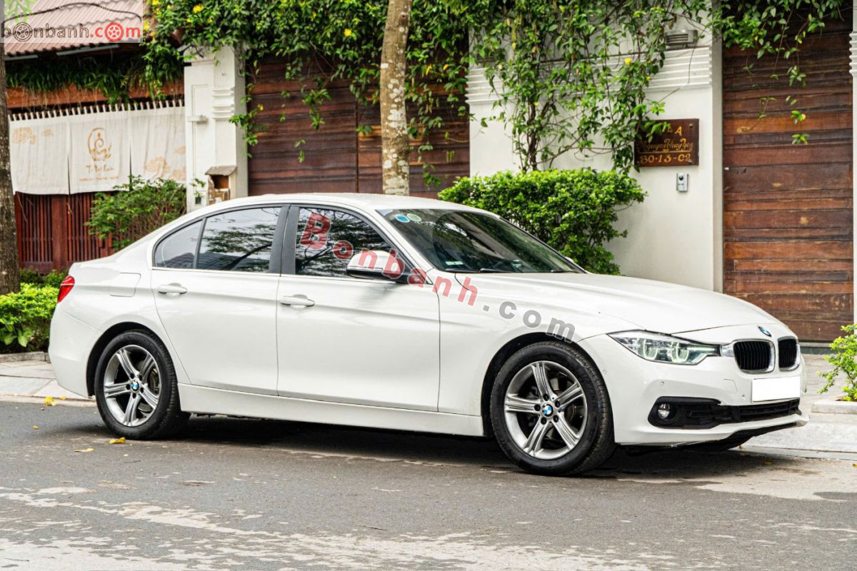 BMW 3 Series 320i 2018 - 699 Triệu
