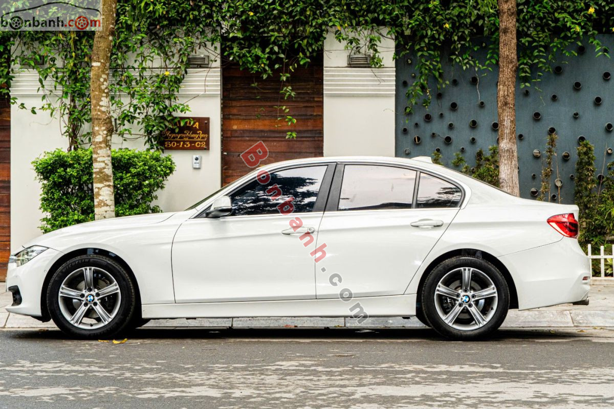 BMW 3 Series 320i 2018 - 699 Triệu 4