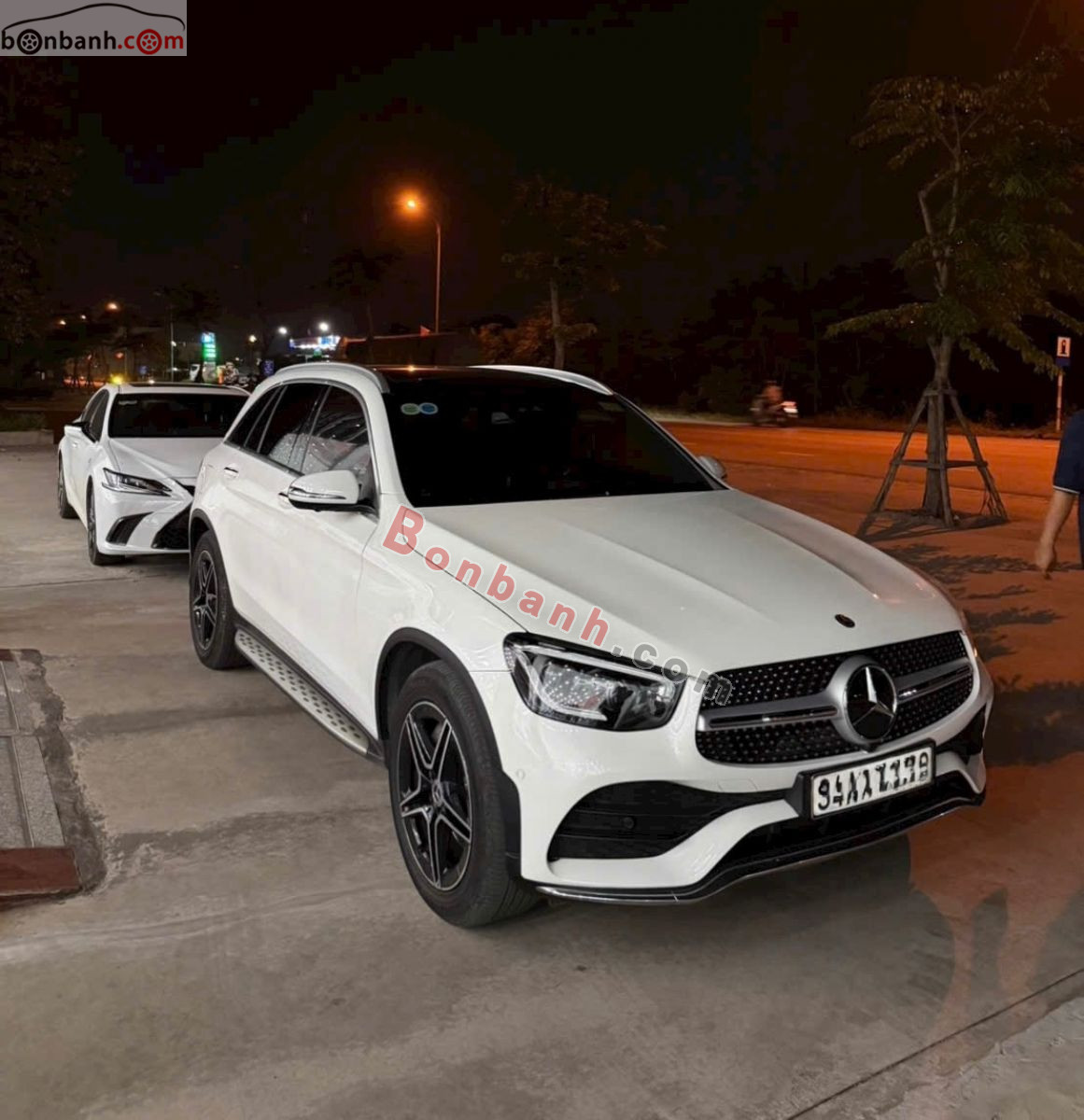 Mercedes Benz GLC 300 4Matic 2020 - 1 Tỷ 290 Triệu