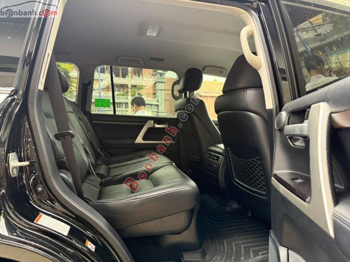 Toyota Land Cruiser VX 4.6 V8 2019 - 3 Tỷ 500 Triệu 10