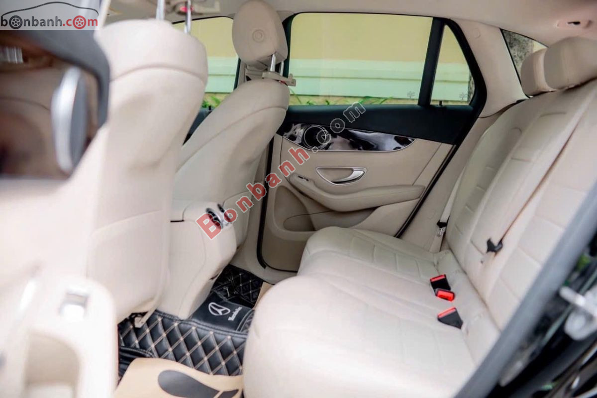 Mercedes Benz GLC 200 2021 - 1 Tỷ 179 Triệu 7