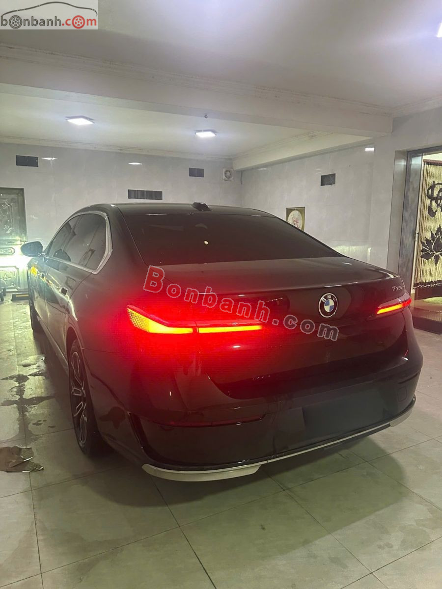 BMW 7 Series 735i Pure Excellence 2023 - 3 Tỷ 798 Triệu 4