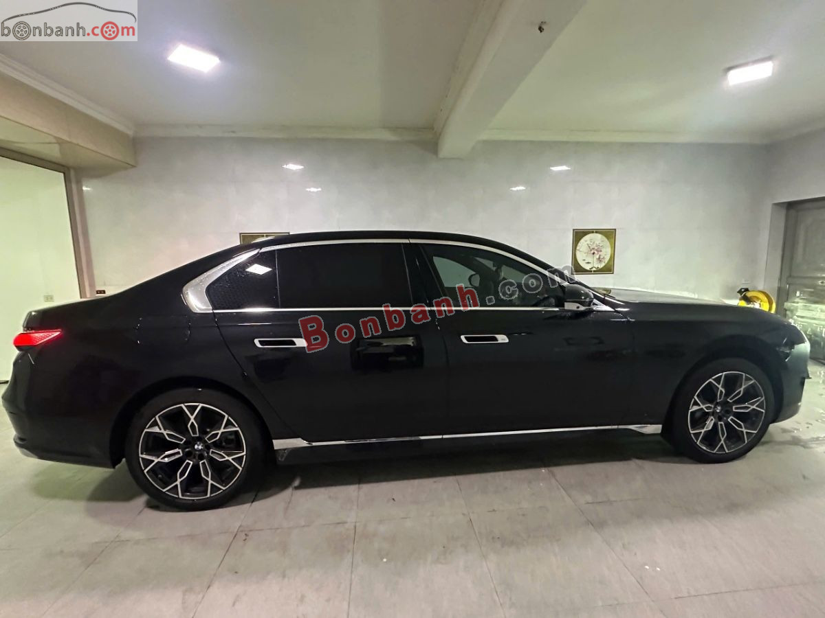 BMW 7 Series 735i Pure Excellence 2023 - 3 Tỷ 798 Triệu 3