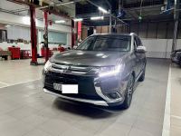 Bán xe Mitsubishi Outlander 2016 2.0 CVT giá 530 Triệu - TP HCM