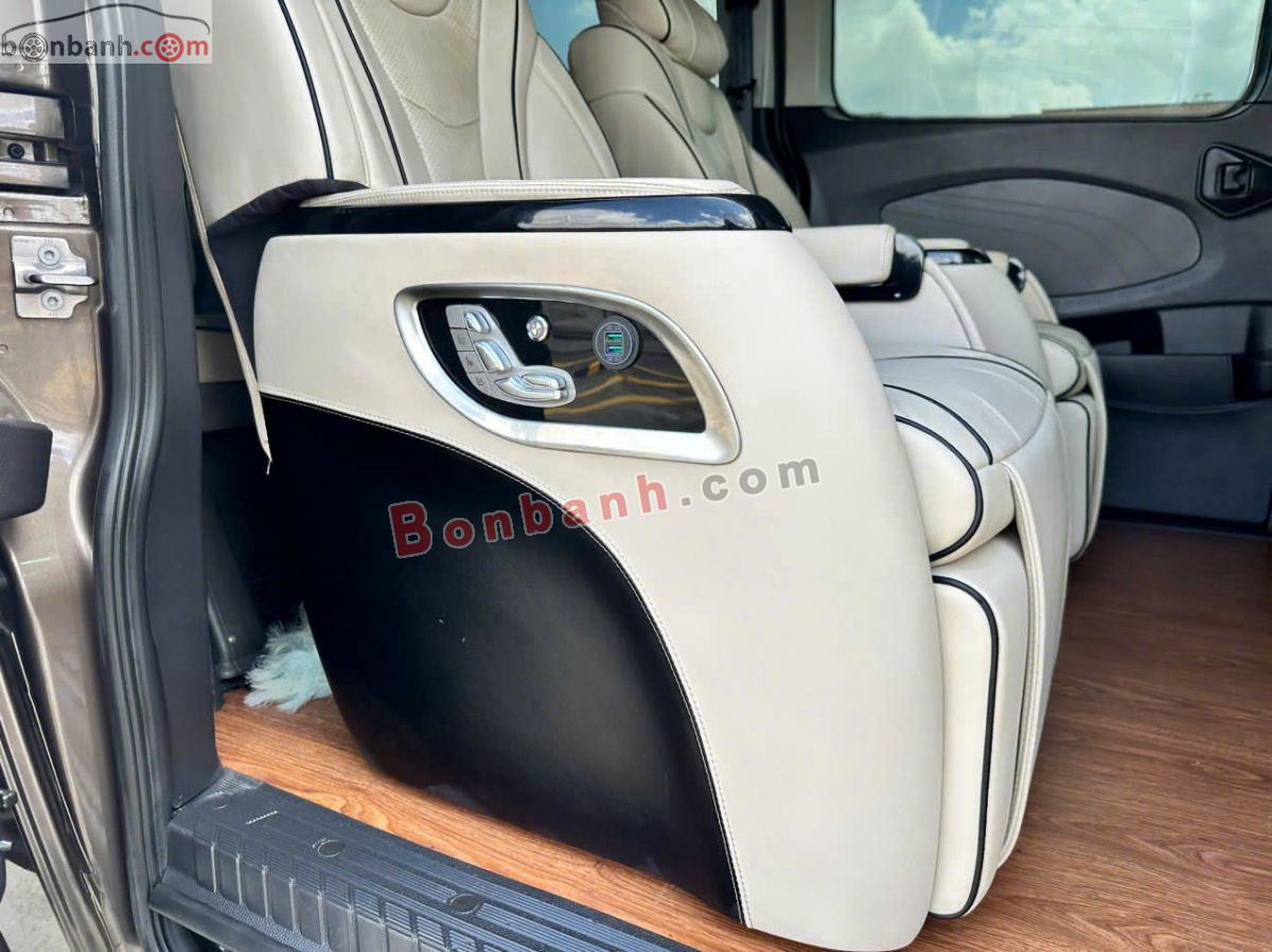 Ford Tourneo Limousine Titanium 2.0 AT 2021 - 790 Triệu 8