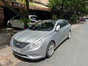 Bán xe Hyundai Sonata 2011 2.0 AT giá 350 Triệu - TP HCM