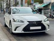 Bán xe Lexus ES 2023 300h giá 2 Tỷ 590 Triệu - TP HCM