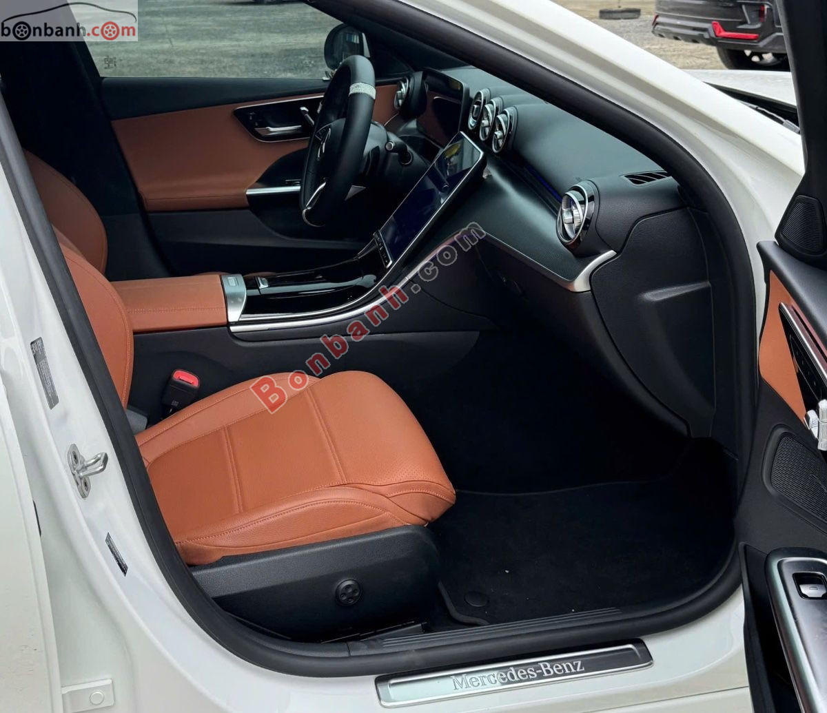 Mercedes Benz C class C200 Avantgarde 2025 - 1 Tỷ 379 Triệu 8