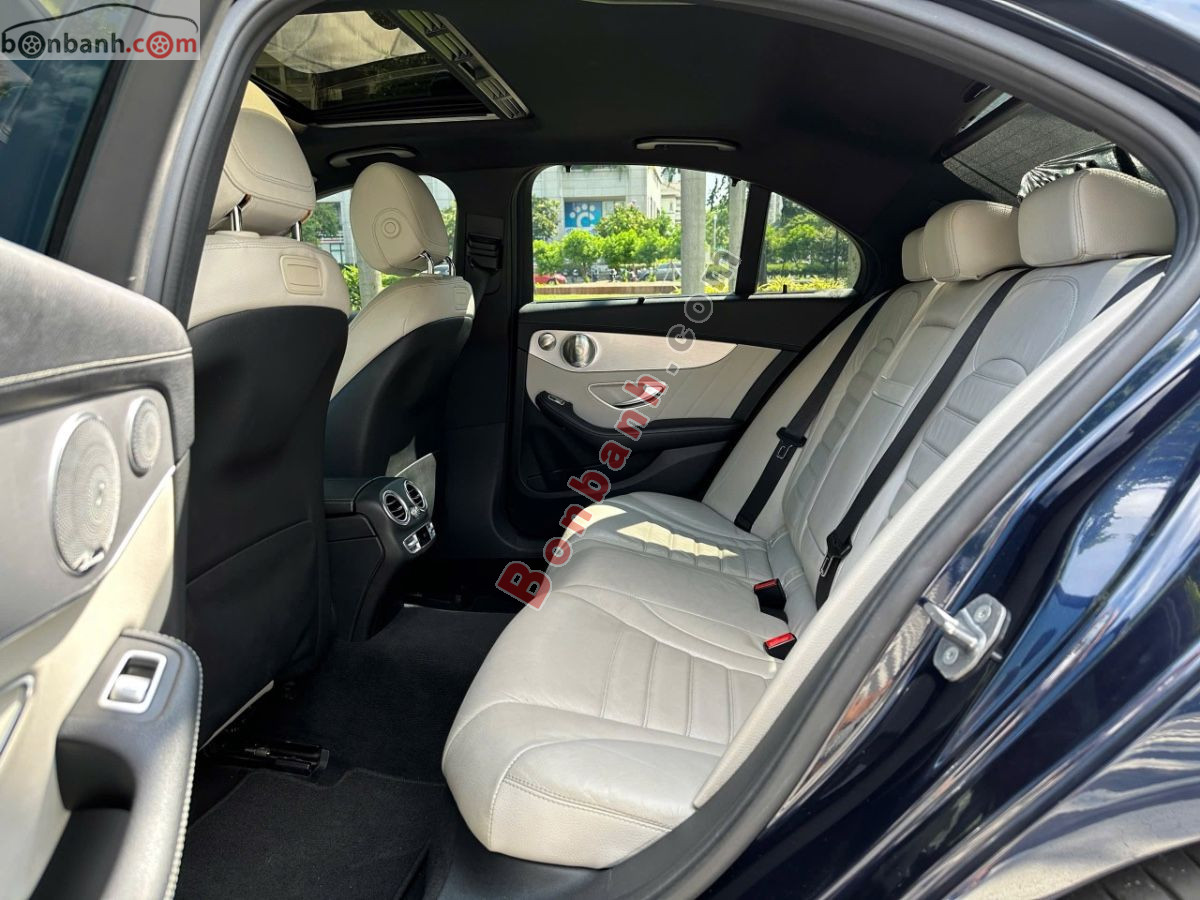 Mercedes Benz C class C300 AMG 2017 - 739 Triệu 10