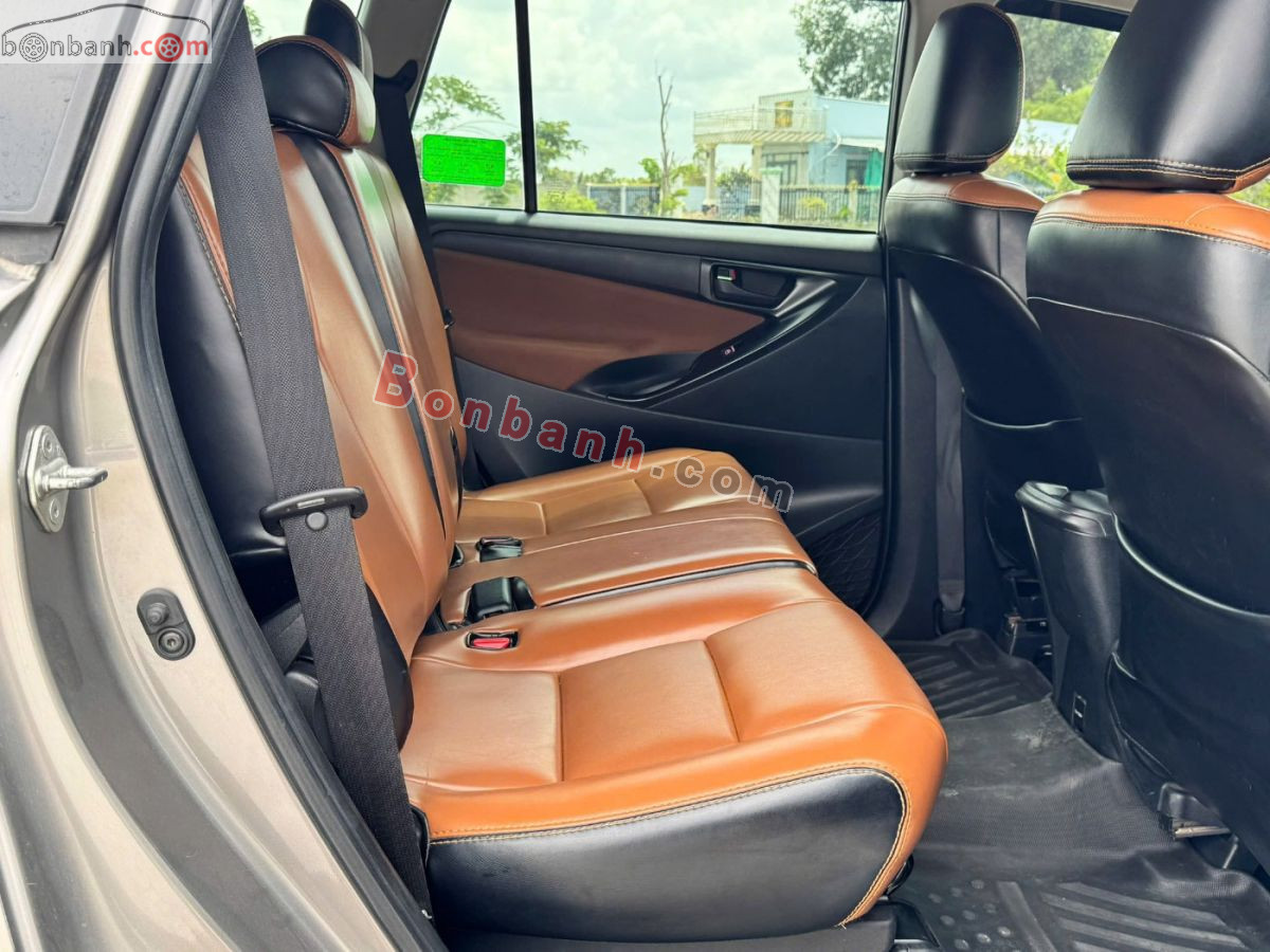 Toyota Innova 2.0E 2020 - 478 Triệu 5