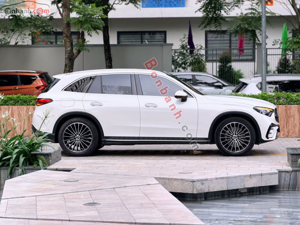Mercedes Benz GLC 300 4Matic 2023 - 2 Tỷ 79 Triệu 3