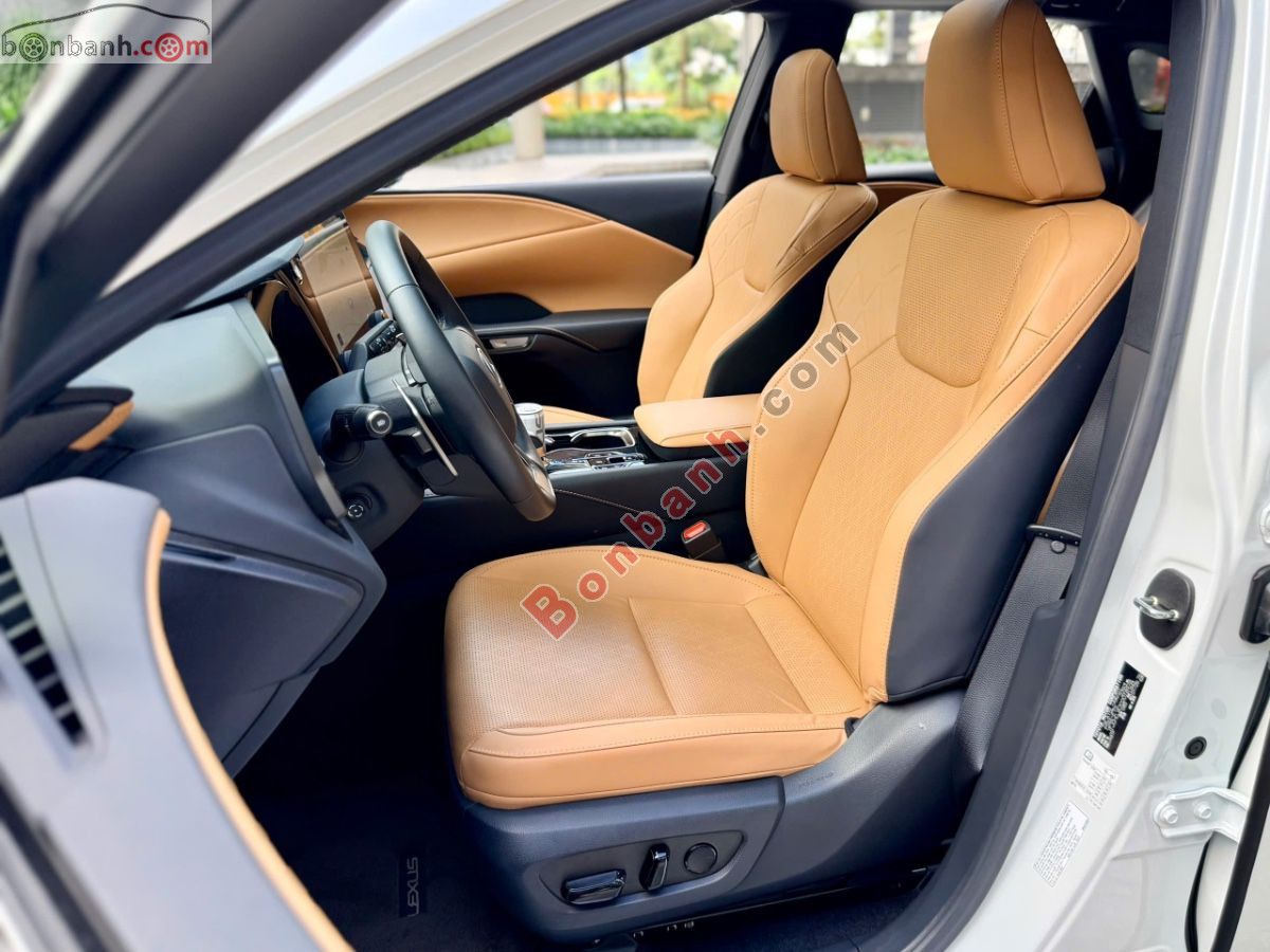 Lexus RX 350 Premium 2025 - 3 Tỷ 439 Triệu 8