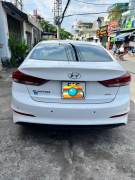 Bán xe Hyundai Elantra 2016 1.6 AT giá 375 Triệu - TP HCM