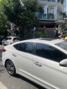 Bán xe Hyundai Elantra 2016 1.6 AT giá 375 Triệu - TP HCM