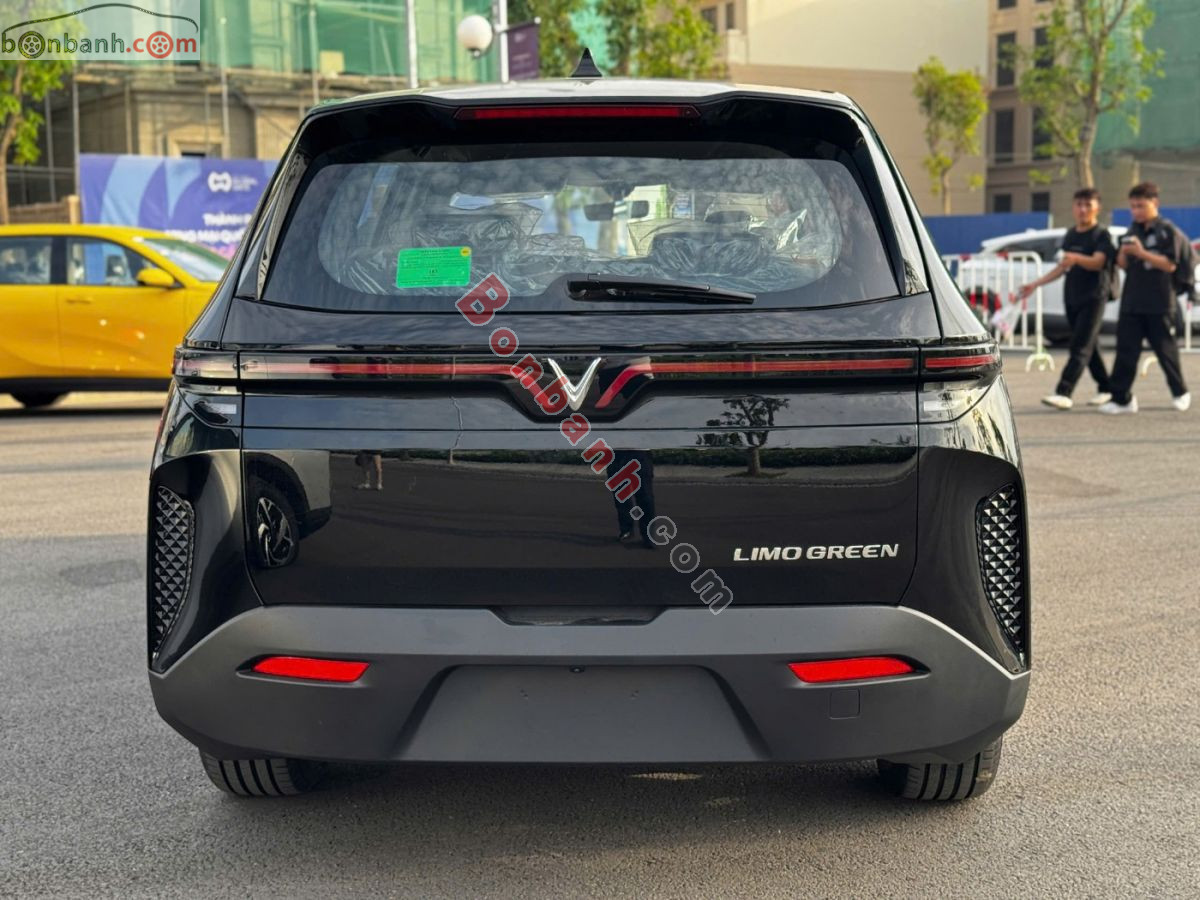 VinFast Limo Green AT 2026 - 629 Triệu 6