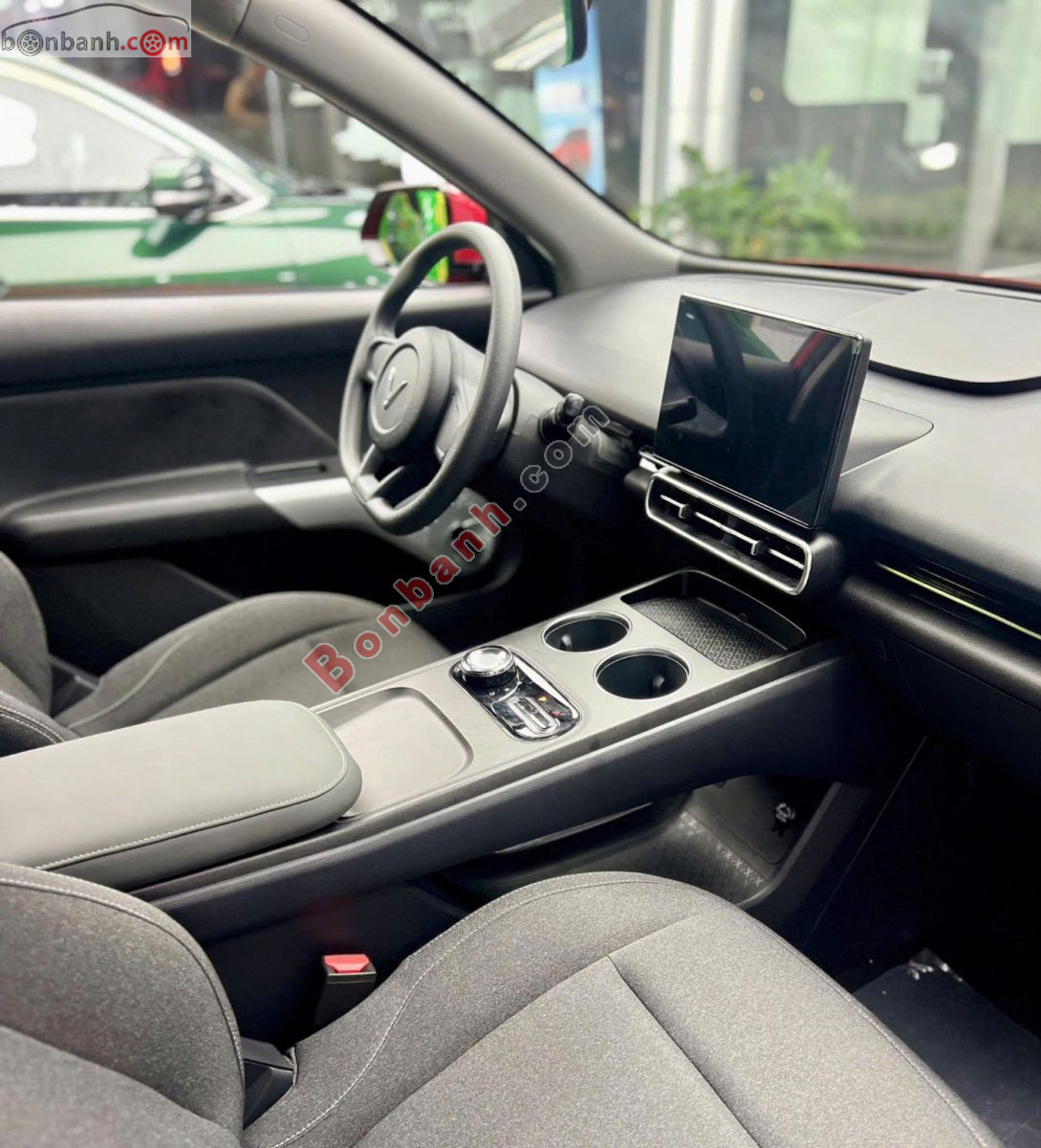 VinFast Limo Green AT 2026 - 629 Triệu 3