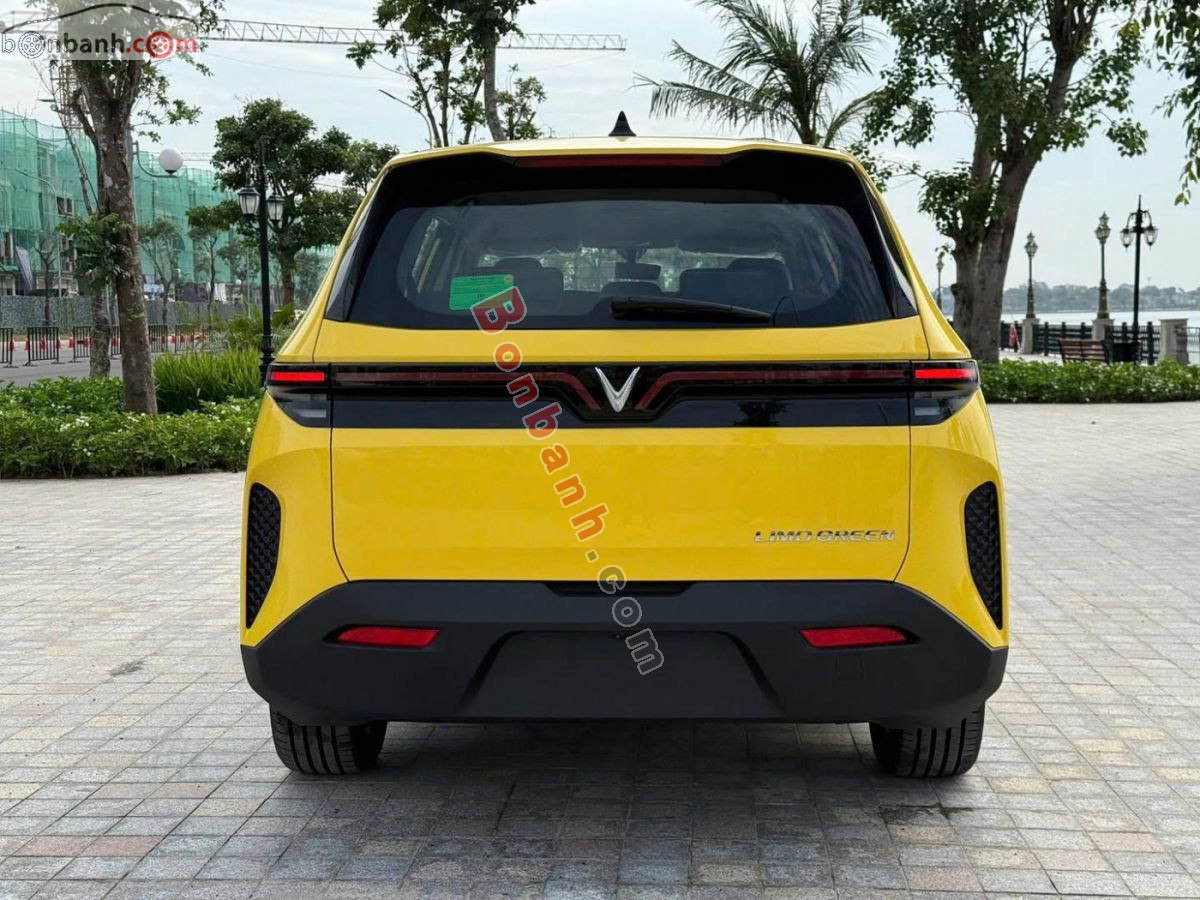 VinFast Limo Green AT 2026 - 629 Triệu 3