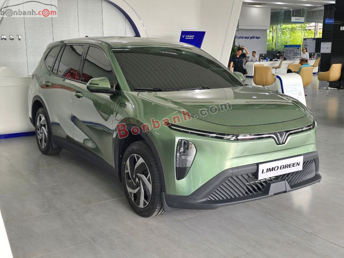 VinFast Limo Green AT 2026 - 629 Triệu 3