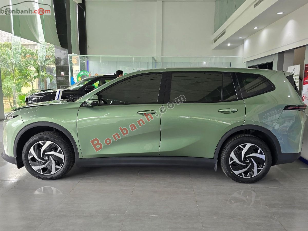 VinFast Limo Green AT 2026 - 629 Triệu 5