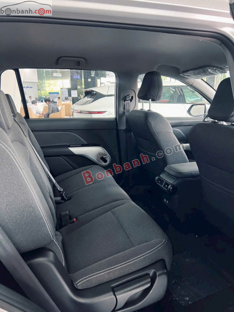 VinFast Limo Green AT 2026 - 629 Triệu 8