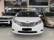 Bán xe Toyota Sienna LE 3.5 2010 giá 799 Triệu - TP HCM