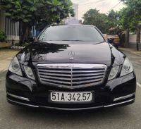 Bán xe Mercedes Benz E class 2011 E300 giá 445 Triệu - TP HCM