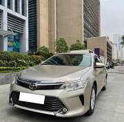 Bán xe Toyota Camry 2016 2.0E giá 565 Triệu - Hà Nội