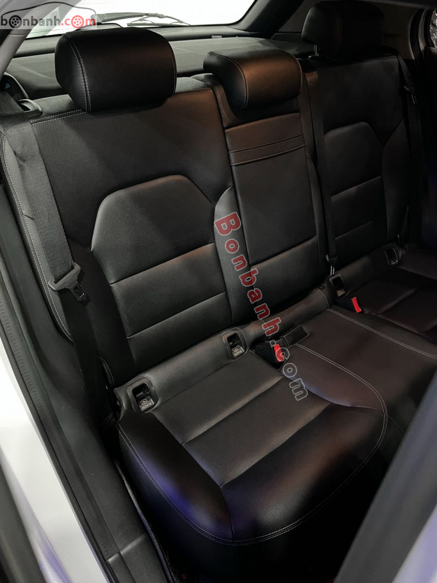 Mercedes Benz GLA class GLA 200 2016 - 499 Triệu 9