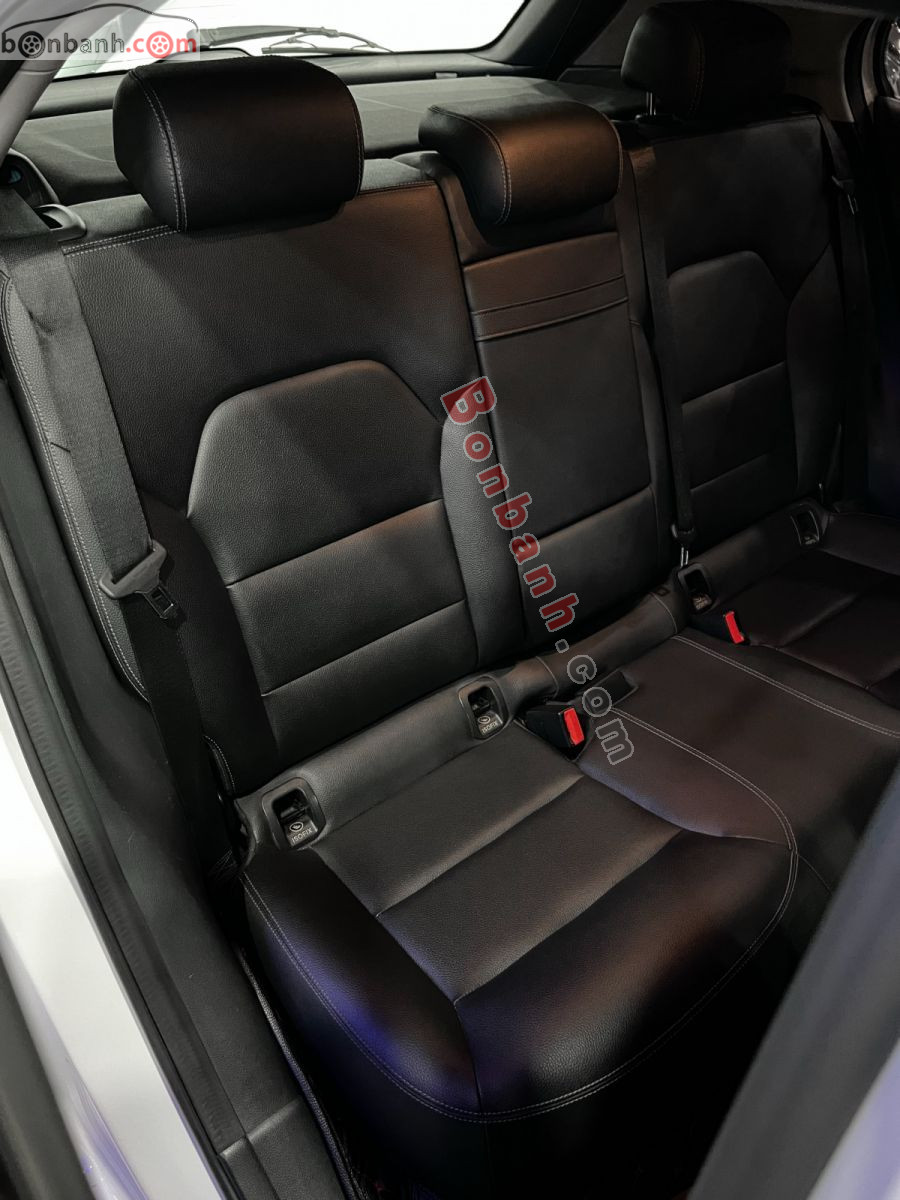 Mercedes Benz GLA class GLA 200 2016 - 499 Triệu 10