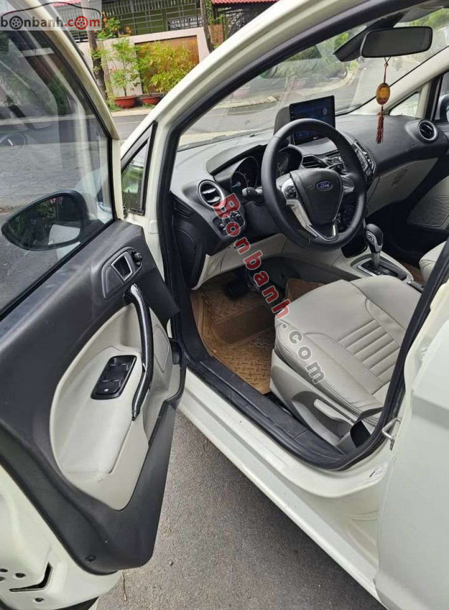 Ford Fiesta Trend 1.5 AT 2016 - 200 Triệu 9